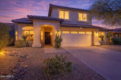 916 E Harwell Rd, Phoenix, AZ 85042