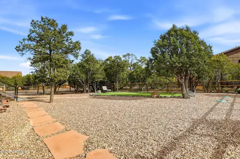 Exterior - 2344 Hellcat Cir, Overgaard, AZ 85933 photo 2 of 15