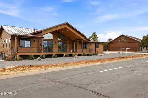 Exterior - 2344 Hellcat Cir, Overgaard, AZ 85933 photo 8 of 15