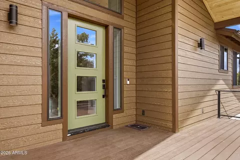 Exterior - 2344 Hellcat Cir, Overgaard, AZ 85933 photo 5 of 15
