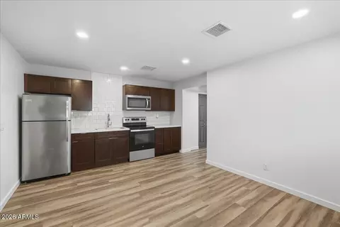 Other - 813 E Marlette Ave, Phoenix, AZ 85014 photo 5 of 10