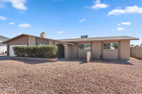 4569 W Shaw Butte Dr, Glendale, AZ 85304