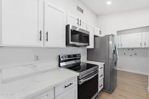 Kitchen - 8018 E Casper St, Mesa, AZ 85207 photo 3 of 3