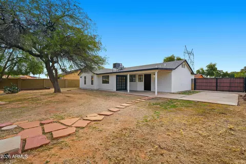 Exterior - 8018 E Casper St, Mesa, AZ 85207 photo 2 of 3