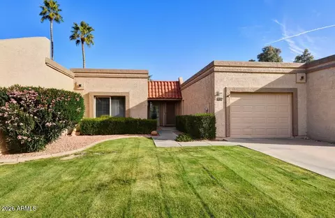 9808 W Kerry Ln, Peoria, AZ 85382