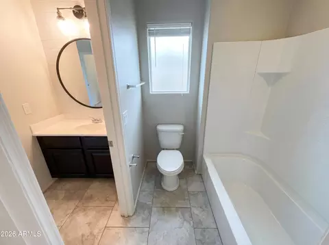 Bath - 3859 E Morrison Ranch Pkwy, Gilbert, AZ 85296 photo 5 of 6