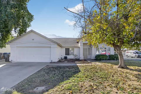 7305 E Clovis Ave, Mesa, AZ 85208