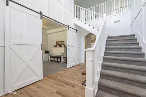Entry Way - 15908 E Vaughn Ave, Gilbert, AZ 85234 photo 4 of 9