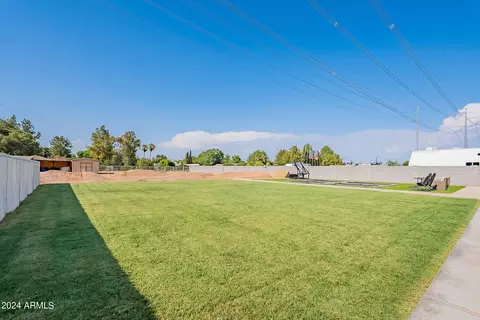 Exterior - 15908 E Vaughn Ave, Gilbert, AZ 85234 photo 19 of 24