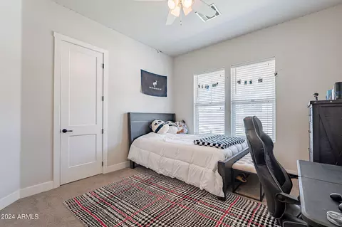 Bedroom - 15908 E Vaughn Ave, Gilbert, AZ 85234 photo 1 of 13