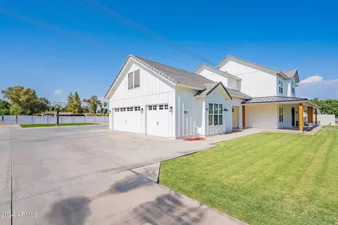 Exterior - 15908 E Vaughn Ave, Gilbert, AZ 85234 photo 6 of 24