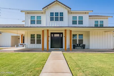 Exterior - 15908 E Vaughn Ave, Gilbert, AZ 85234 photo 8 of 24