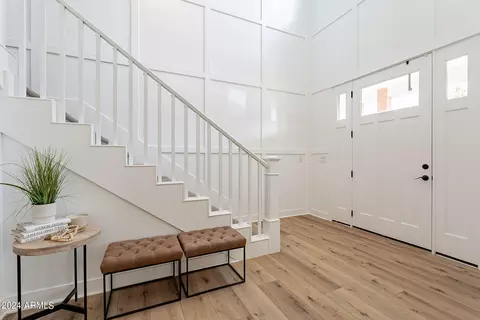 Entry Way - 15908 E Vaughn Ave, Gilbert, AZ 85234 photo 1 of 9