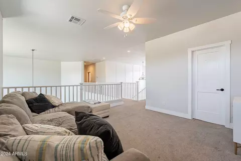 Entry Way - 15908 E Vaughn Ave, Gilbert, AZ 85234 photo 9 of 9