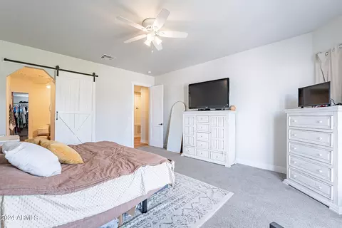 Bedroom - 15908 E Vaughn Ave, Gilbert, AZ 85234 photo 6 of 13