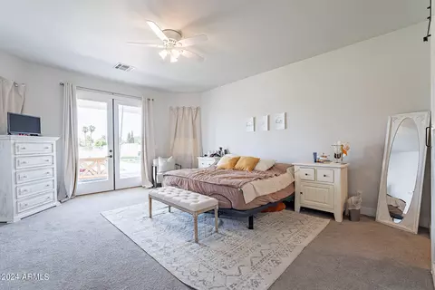 Bedroom - 15908 E Vaughn Ave, Gilbert, AZ 85234 photo 4 of 13