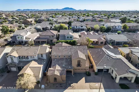 View/Area - 3541 E Shannon St, Gilbert, AZ 85295 photo 2 of 8