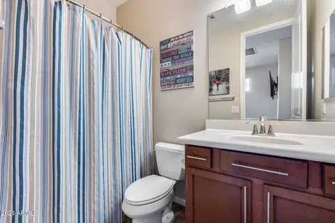 Bath - 3541 E Shannon St, Gilbert, AZ 85295 photo 4 of 5