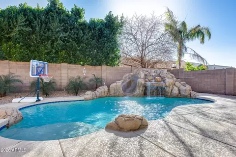 Exterior - 3541 E Shannon St, Gilbert, AZ 85295 photo 8 of 10