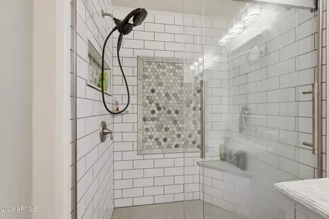 Bath - 2412 E Rosemonte Dr, Phoenix, AZ 85050 photo 3 of 4