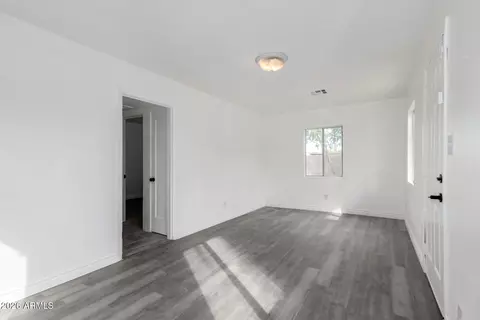 Living - 1630 E Harvard St, Phoenix, AZ 85006 photo 3 of 4