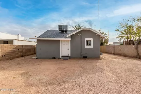 Exterior - 1630 E Harvard St, Phoenix, AZ 85006 photo 4 of 10