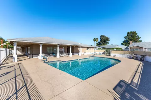 Exterior - 2929 Broadway Rd # 67, Mesa, AZ 85204 photo 3 of 6