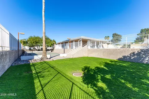 Exterior - 2929 Broadway Rd # 67, Mesa, AZ 85204 photo 6 of 6