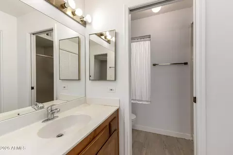 Bath - 2929 Broadway Rd # 67, Mesa, AZ 85204 photo 2 of 2