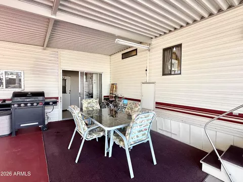 219 S Motherlode Dr, Apache Junction, AZ 85119 photo 4