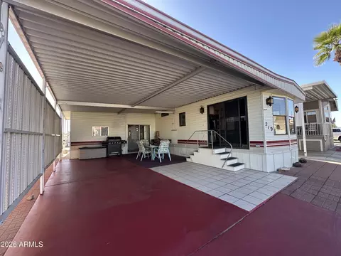219 S Motherlode Dr, Apache Junction, AZ 85119 photo 3