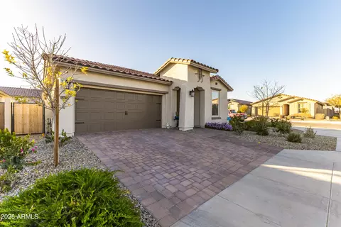 5748 N 194th Ave, Litchfield Park, AZ 85340