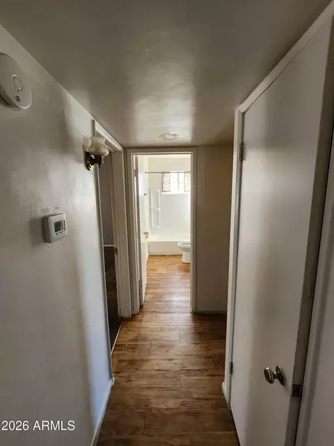 Entry Way - 2032 W State Ave, Phoenix, AZ 85021 photo 2 of 3