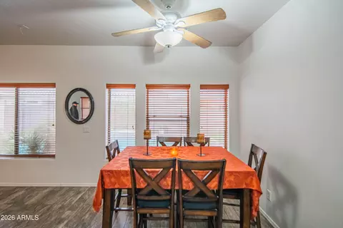 Dining - 2621 E Pecan Rd, Phoenix, AZ 85040 photo 2 of 2