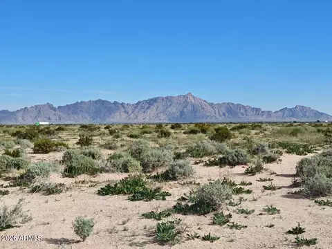 nnn Old Us 80 -- #-, Tacna, AZ 85352