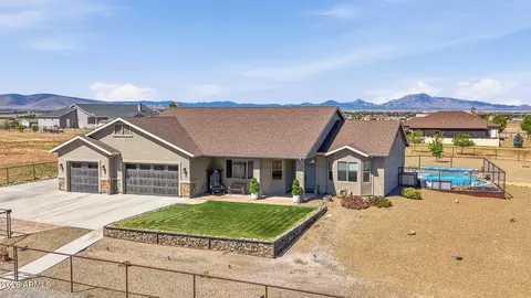 8350 N Covered Wagon Trl, Prescott Valley, AZ 86315