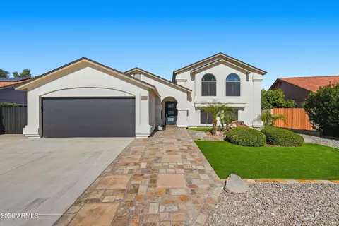 756 E Palomino Dr, Gilbert, AZ 85296