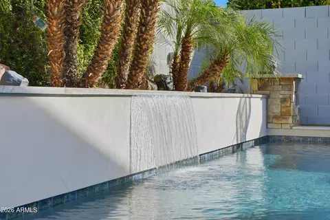 Exterior - 756 E Palomino Dr, Gilbert, AZ 85296 photo 7 of 8