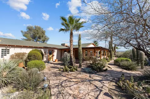 680 W Buckinghorse Trl, Wickenburg, AZ 85390