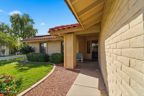 11226 N 60th Ct, Glendale, AZ 85304
