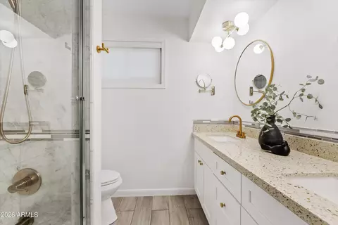 Bath - 6832 N 24th Pl, Phoenix, AZ 85016 photo 3 of 4