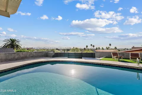 Exterior - 6832 N 24th Pl, Phoenix, AZ 85016 photo 3 of 15