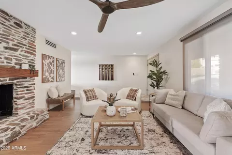 Living - 6832 N 24th Pl, Phoenix, AZ 85016 photo 2 of 4