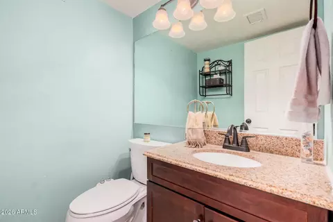 Bath - 815 E Grovers Ave #25, Phoenix, AZ 85022 photo 1 of 4