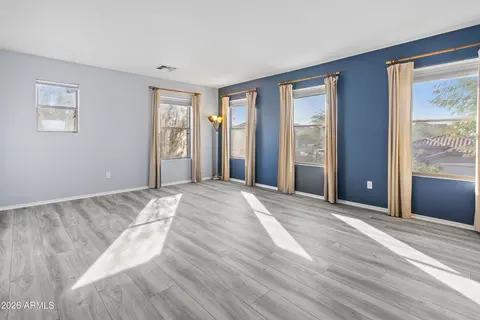 104 E Milada Dr, Phoenix, AZ 85042 photo 12