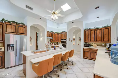 Kitchen - 6065 E Forest St, Apache Junction, AZ 85119 photo 3 of 7
