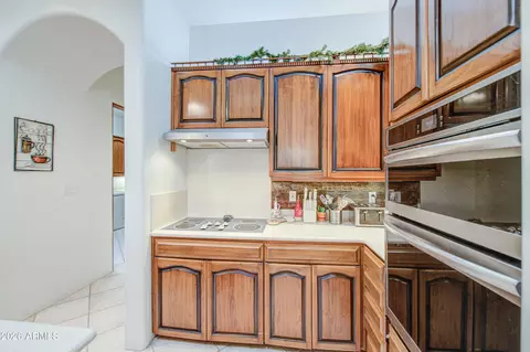 Kitchen - 6065 E Forest St, Apache Junction, AZ 85119 photo 5 of 7