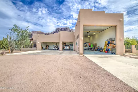 Exterior - 6065 E Forest St, Apache Junction, AZ 85119 photo 7 of 20