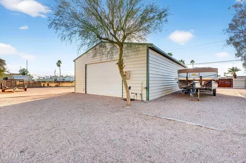 Exterior - 1557 W Greasewood St, Apache Junction, AZ 85120 photo 12 of 19