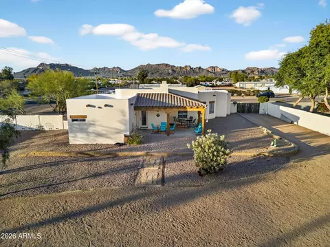 Exterior - 1557 W Greasewood St, Apache Junction, AZ 85120 photo 17 of 19